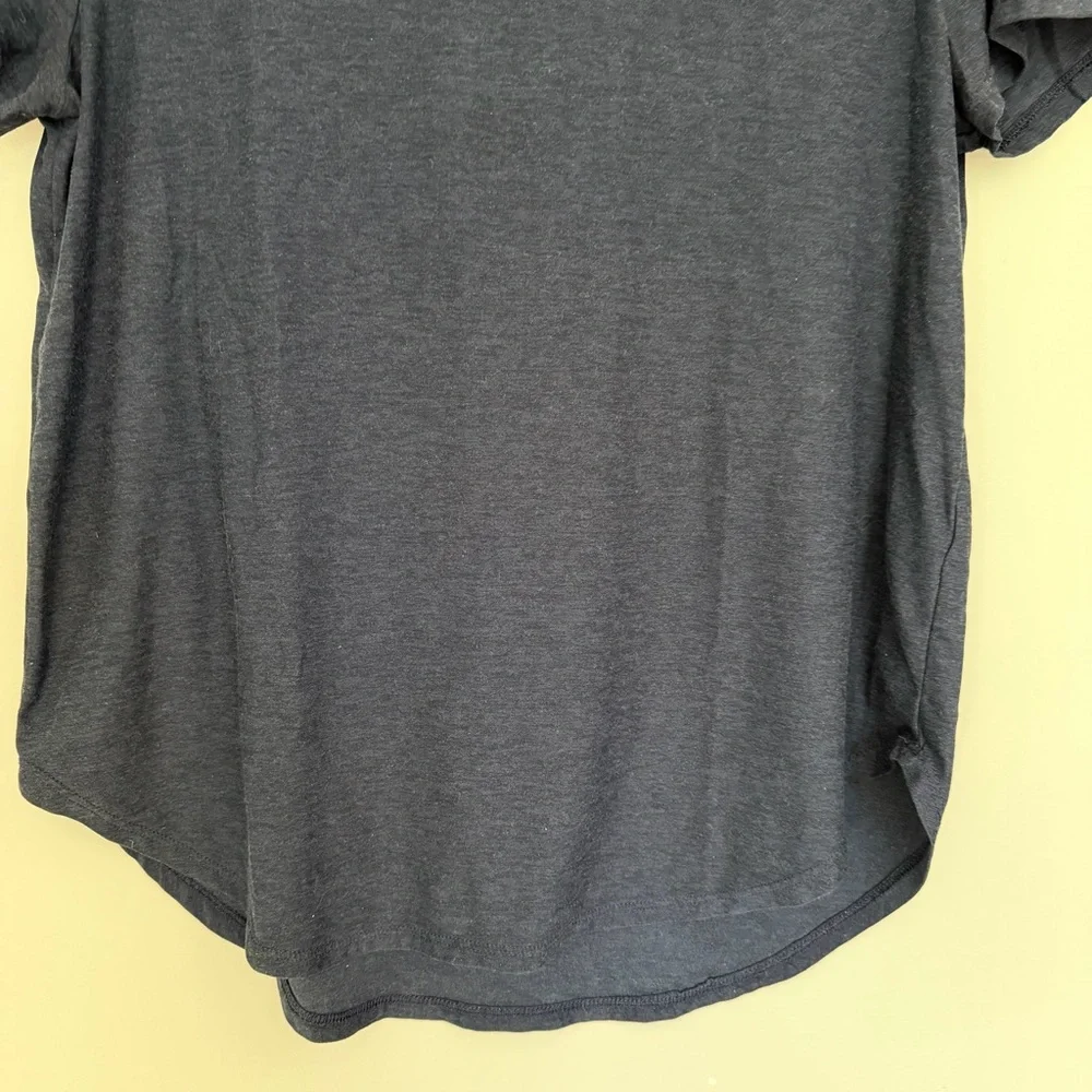 Beyond Yoga "On the Down Low" T-Shirt Nocturnal Navy Blue Soft Workout Tee - Picture 7 of 15